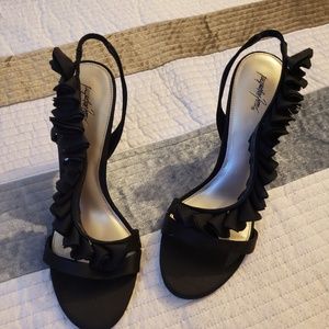 New Black Dressy High Heel Shoe